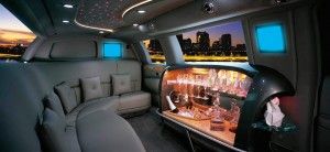 Sam's Limousine - SUV Limousine